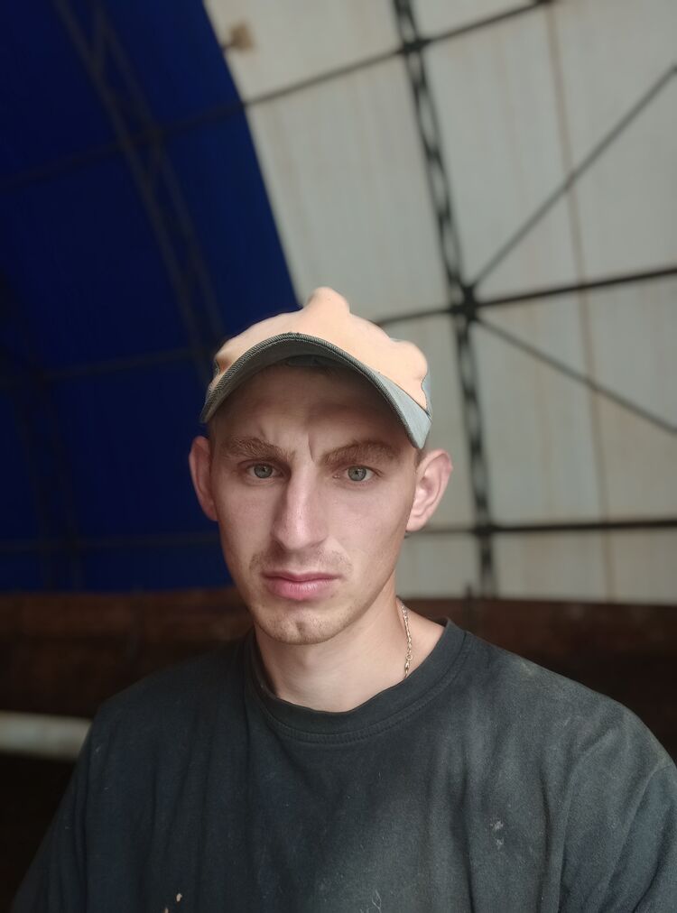  27222841  , 28 ,    