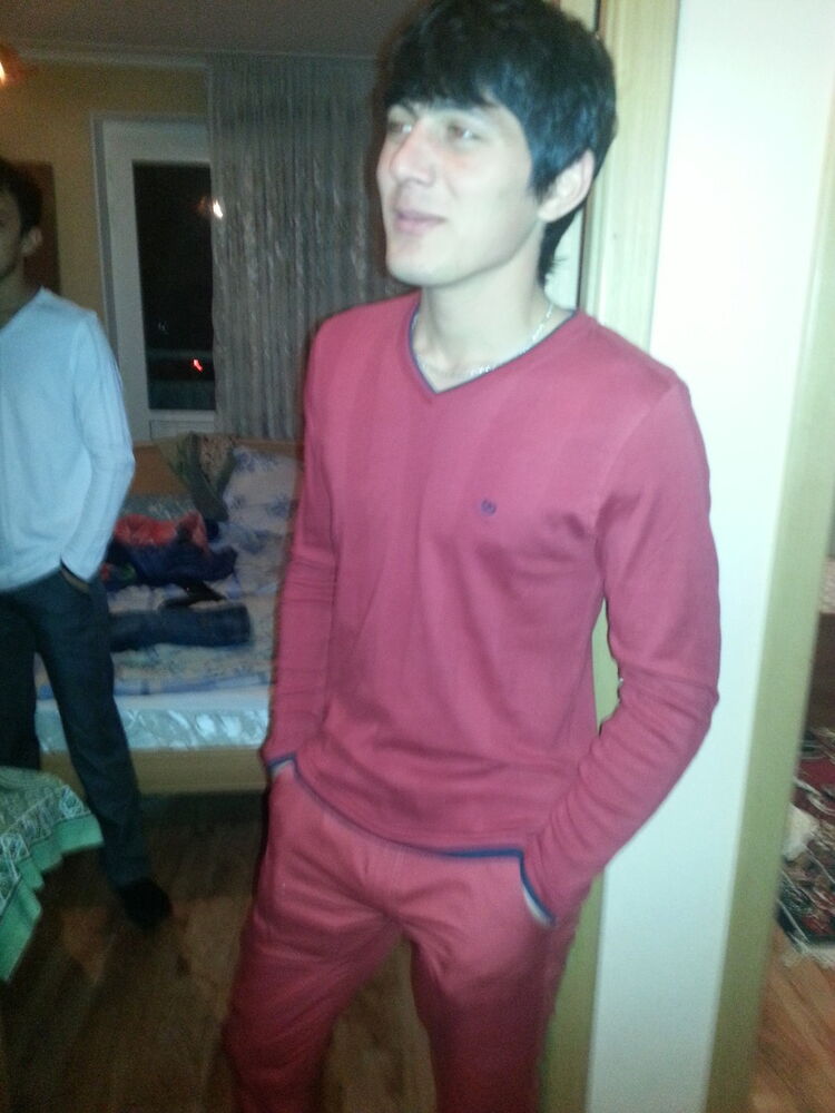  ,   Ruslan, 35 ,     , c 
