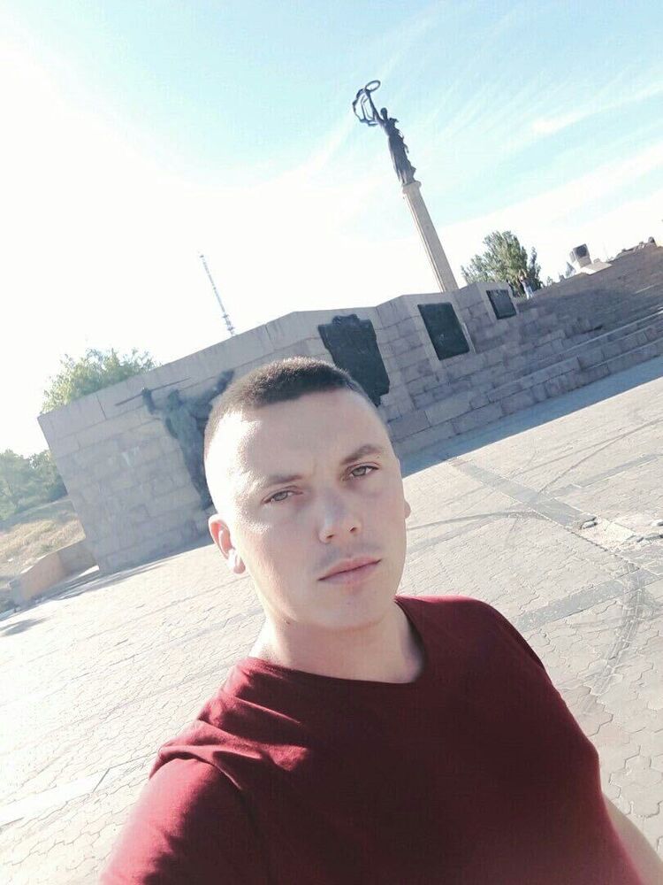  48468051  , 31 ,    