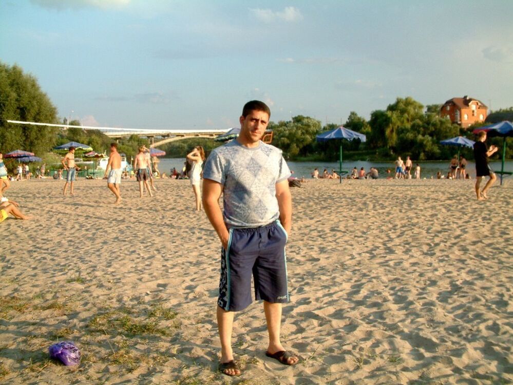  13017401  Samir rayi, 41 ,     