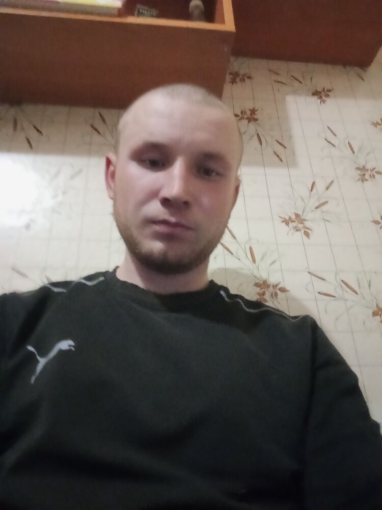  54085111  Viktor, 26 ,    