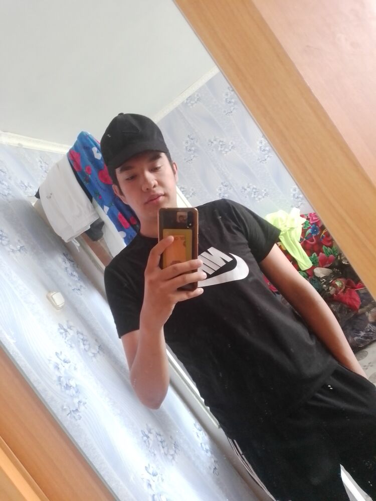  44062851  , 20 ,    