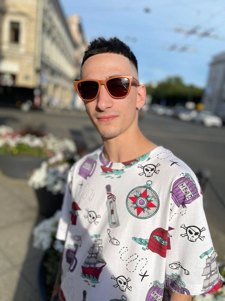  36590371  , 26 ,    -