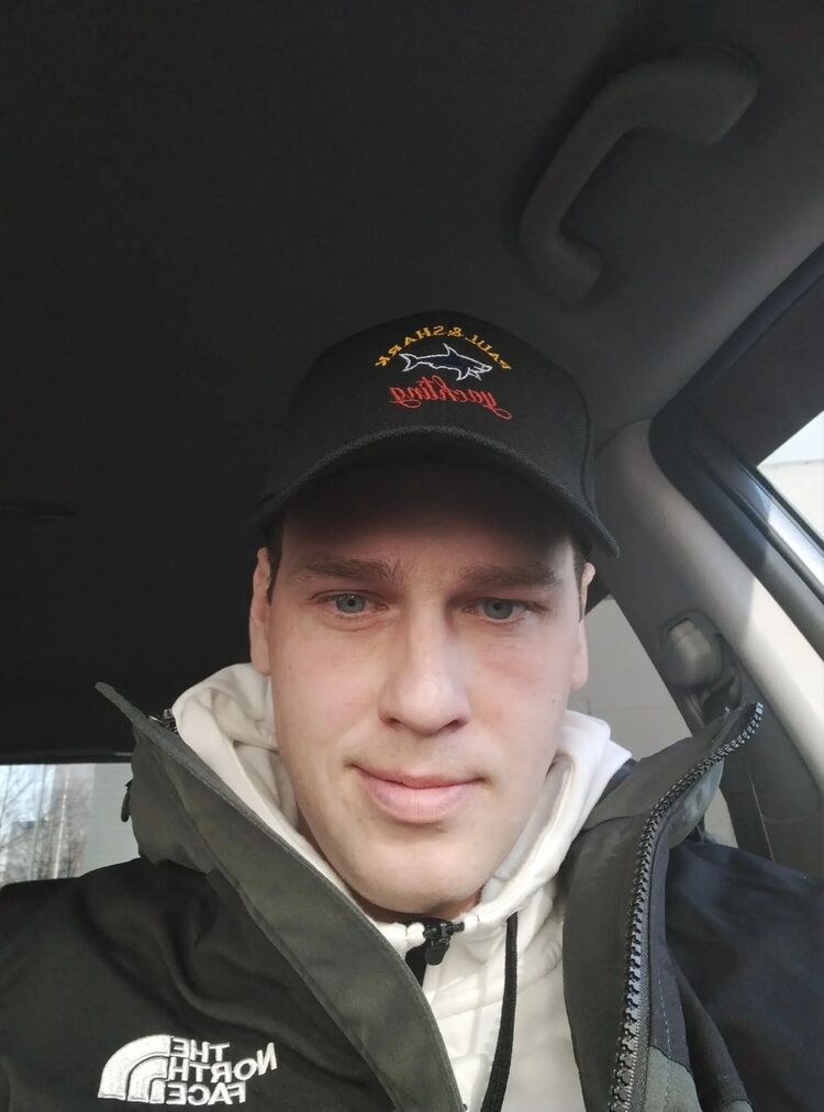  35786851  , 37 ,    