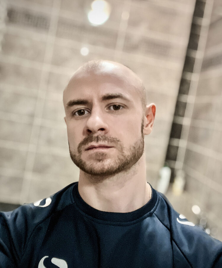  ,   Alexandr, 33 ,   ,   , c , 