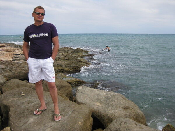  Madrid,   Ruslan, 52 ,   ,   , c , 