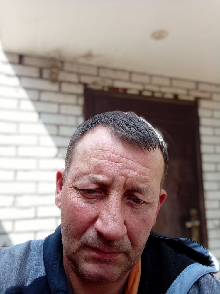  27749641  , 48 ,    