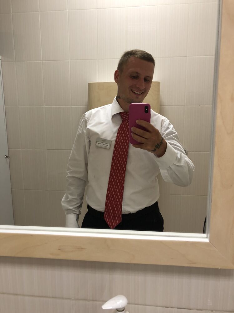  37071421  , 33 ,    
