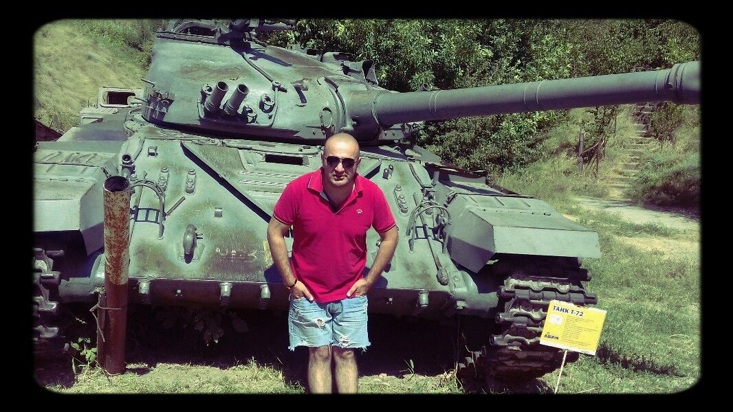  11483231  Arik, 46 ,    --