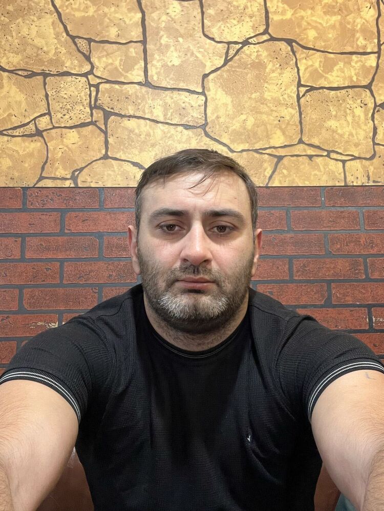  52913581  , 34 ,    