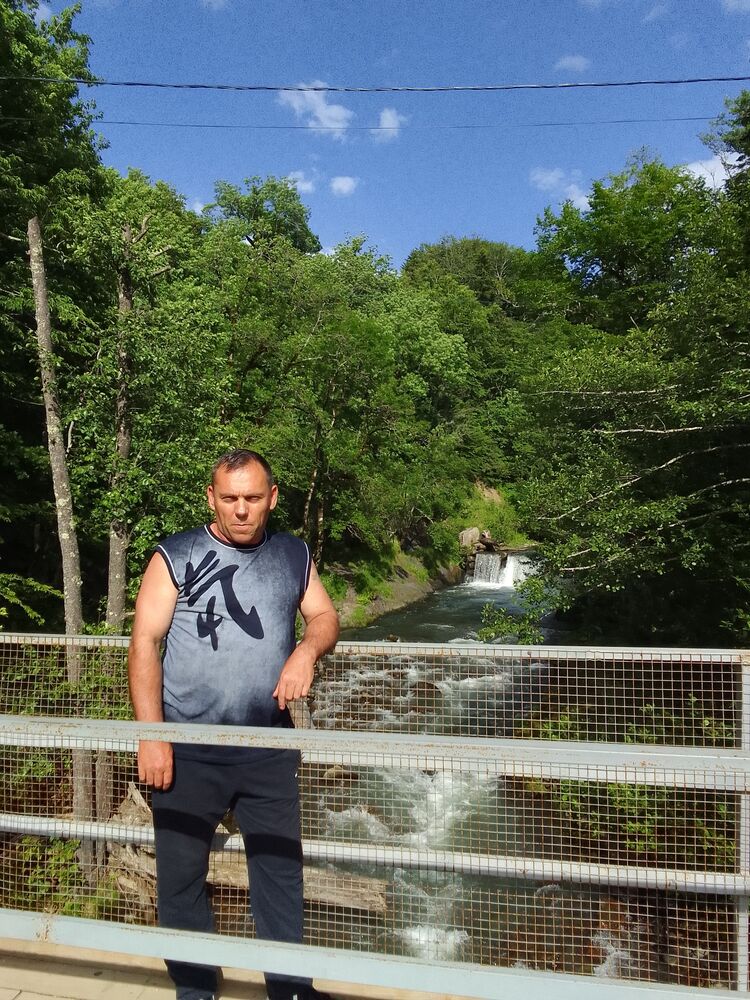 46743711  Leonid, 48 ,    