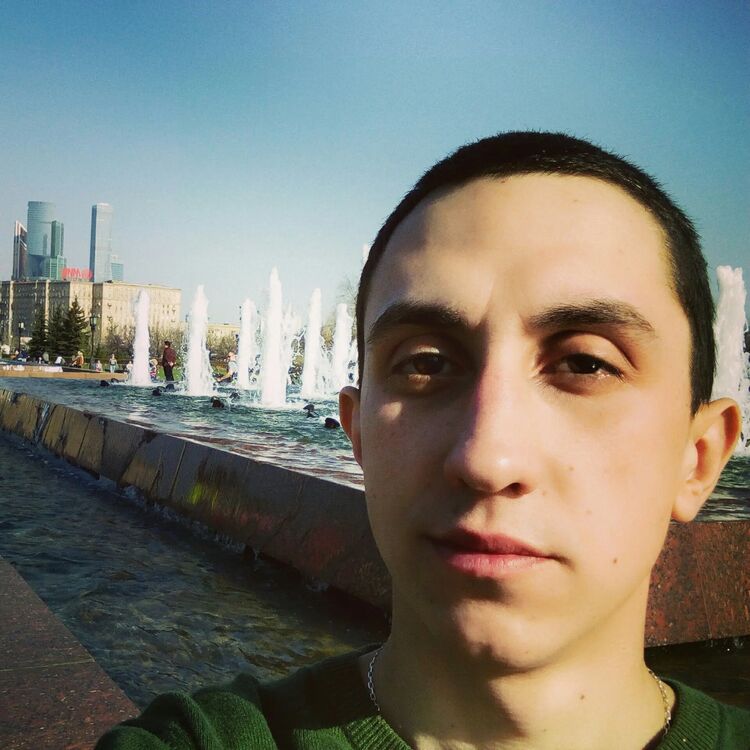  39393251  Vladislav, 31 ,    