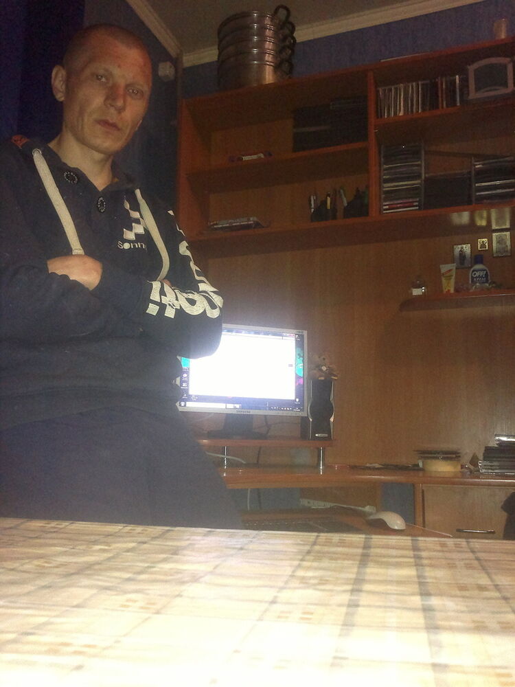  12093261  , 38 ,    