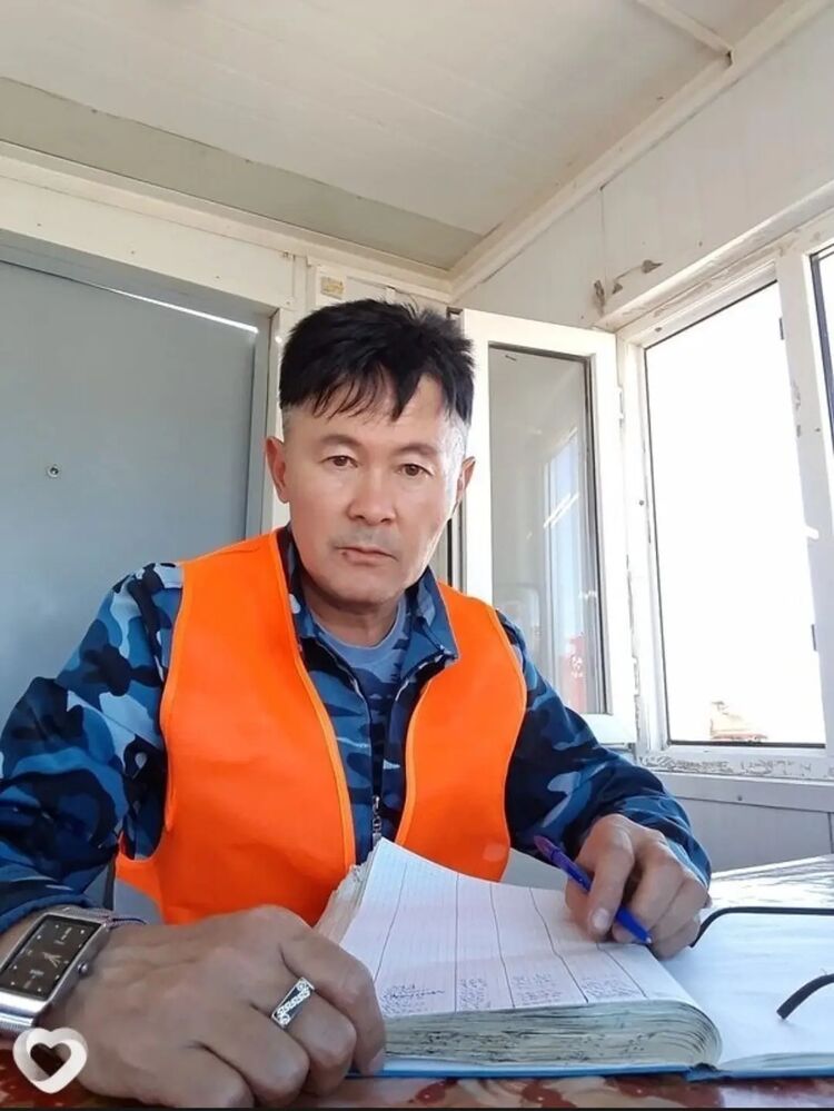  43988321  , 48 ,    