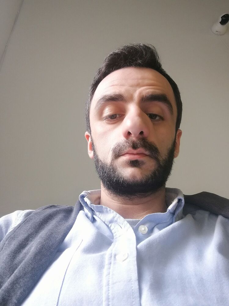  ,   Omari, 34 ,   ,   , c 