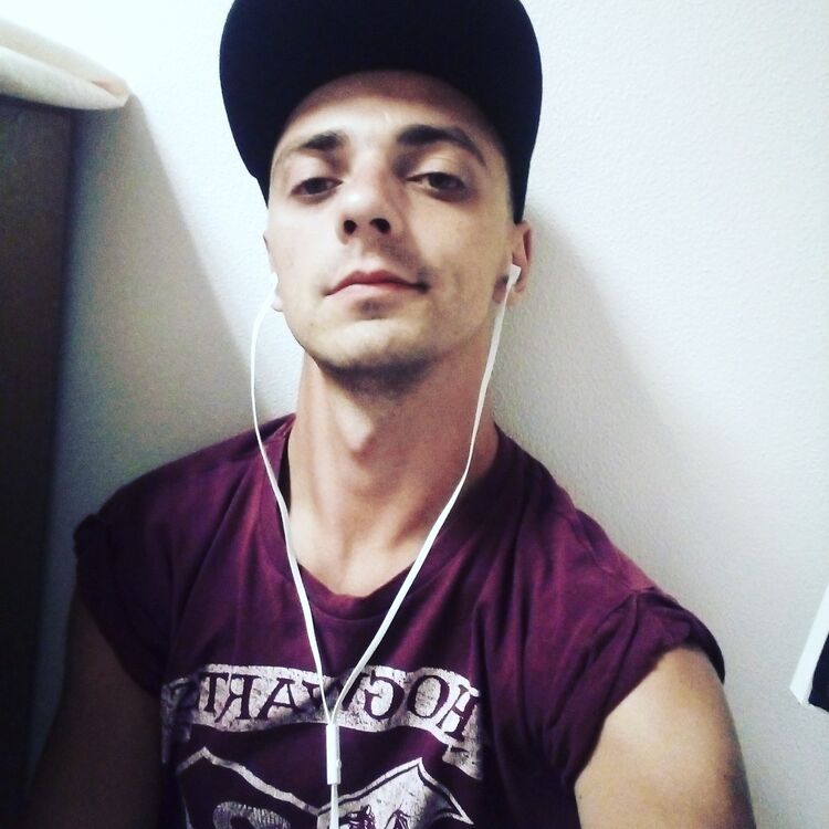  16444201  , 33 ,    