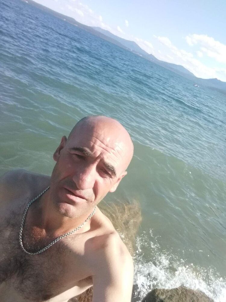 -,   , 42 ,   ,   