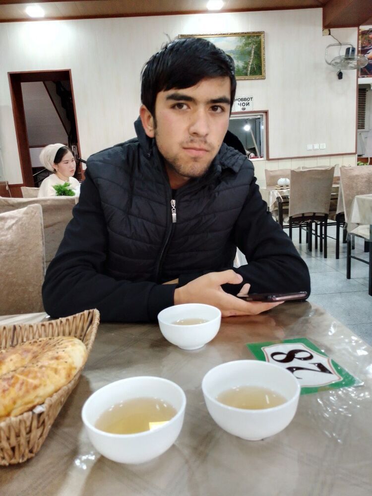  ,   Muxridin, 22 ,   ,   