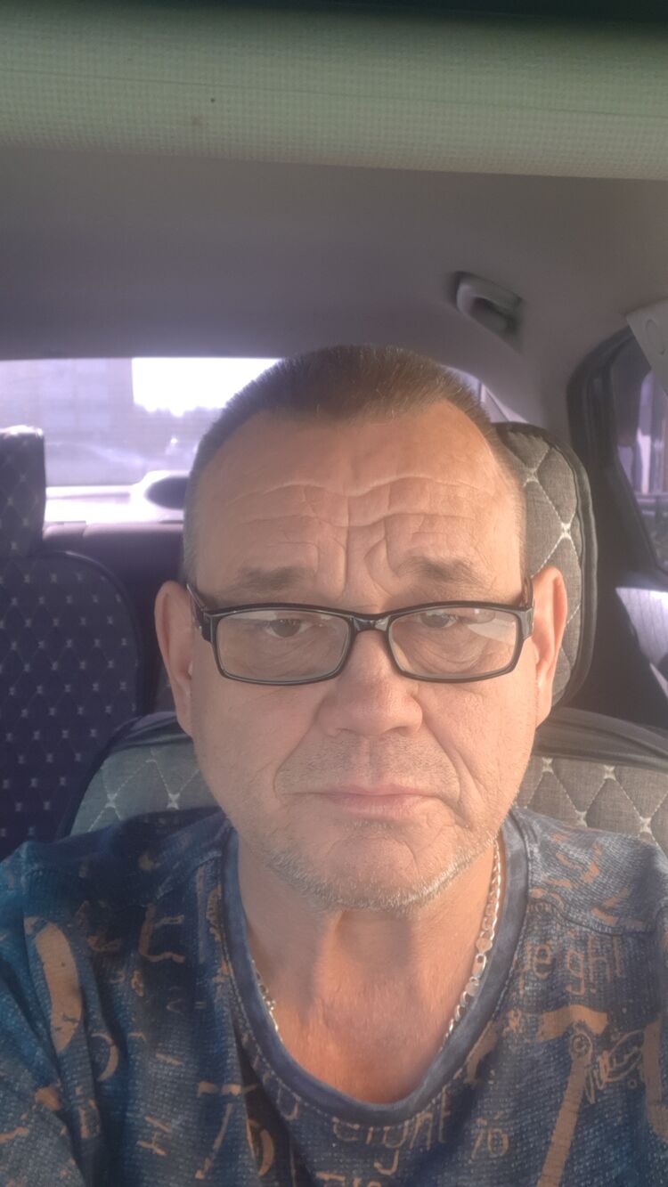  47030921  , 56 ,    