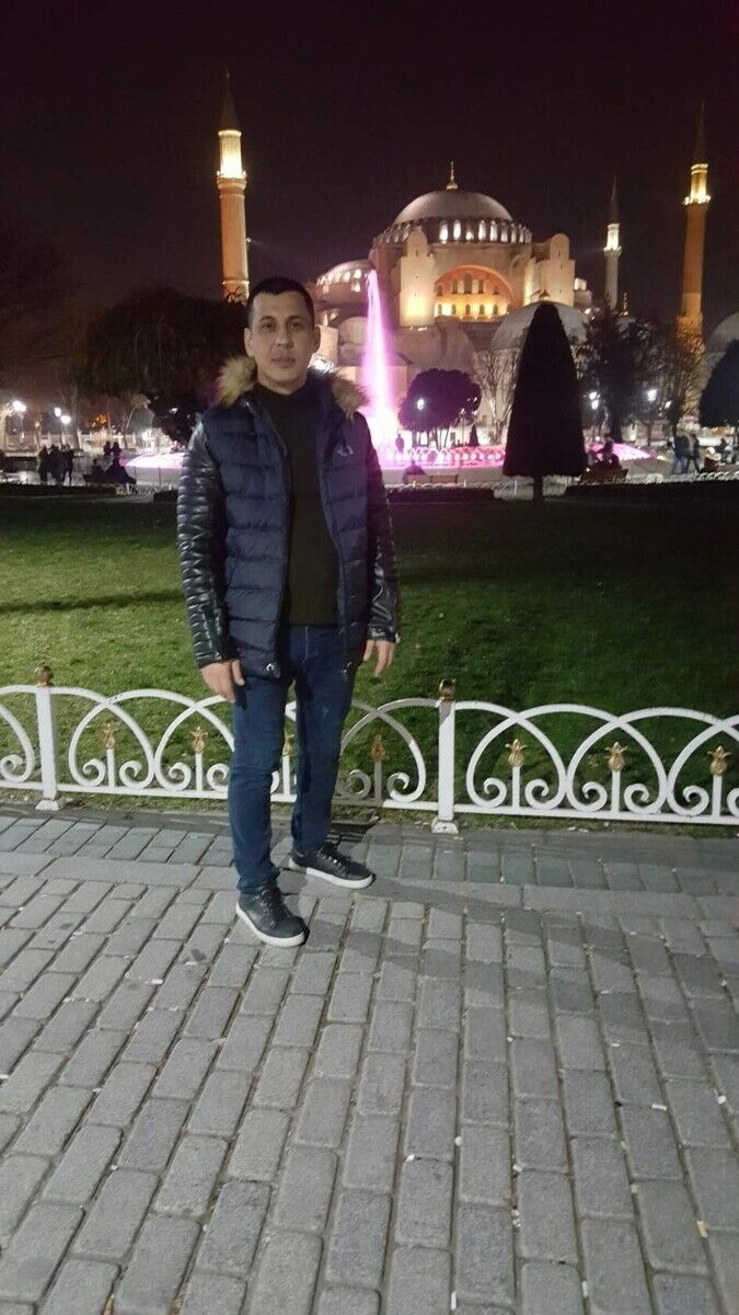  ,   Doni, 41 ,   ,   , c 