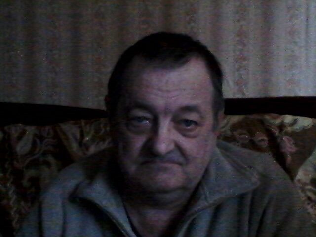  18639521  Viktor, 65 ,    