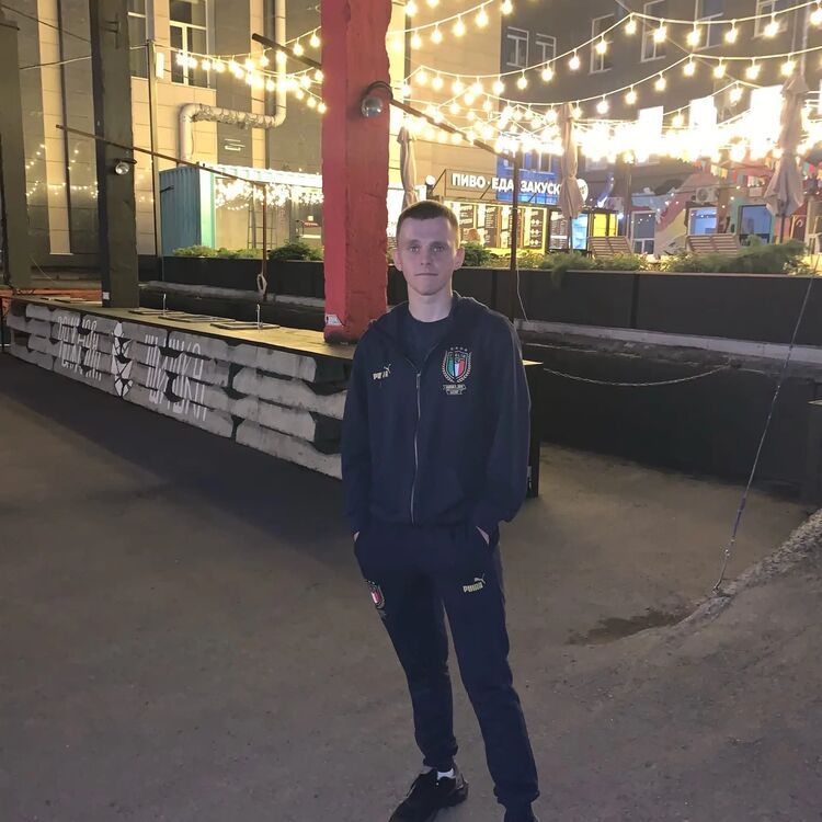  ,   Eduard, 24 ,   ,   