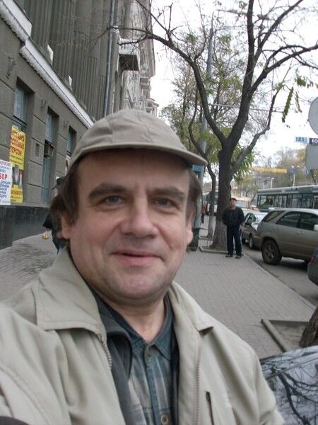  6829601  Mikll, 56 ,    --