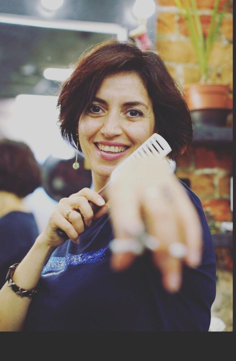  44668791  Lina, 46 ,    