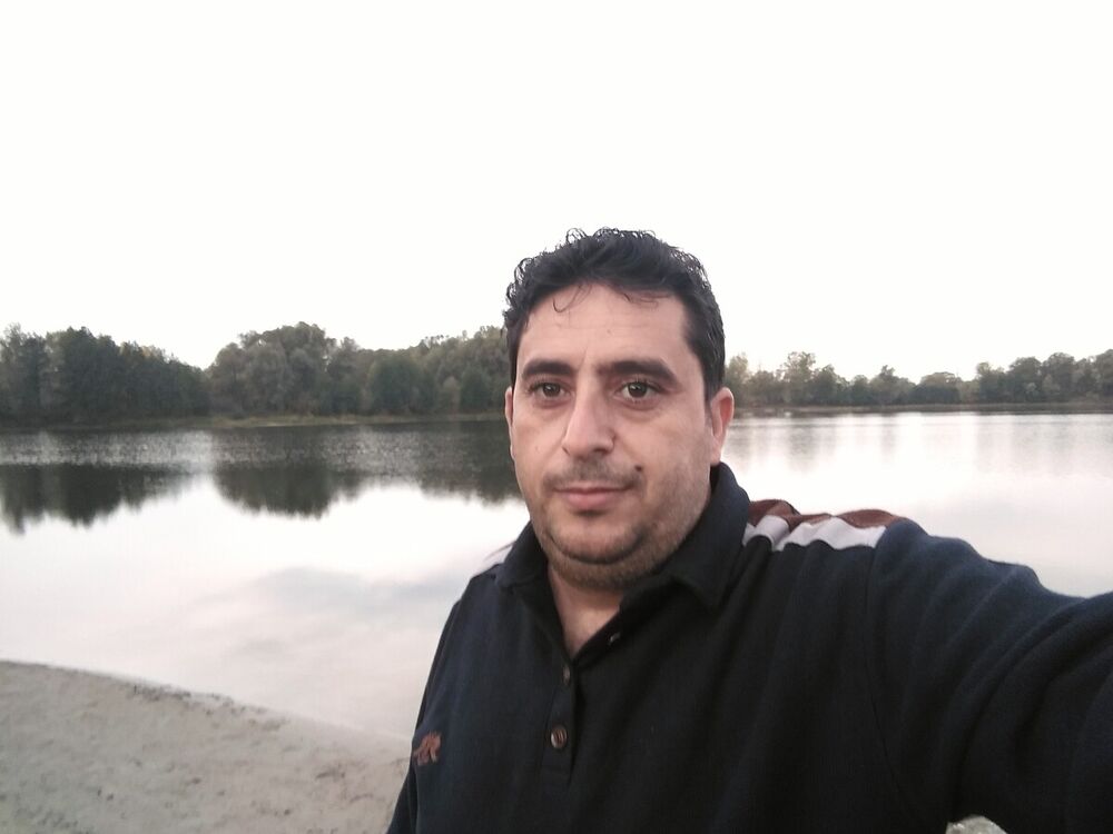  ,   Rami, 41 ,     , c 