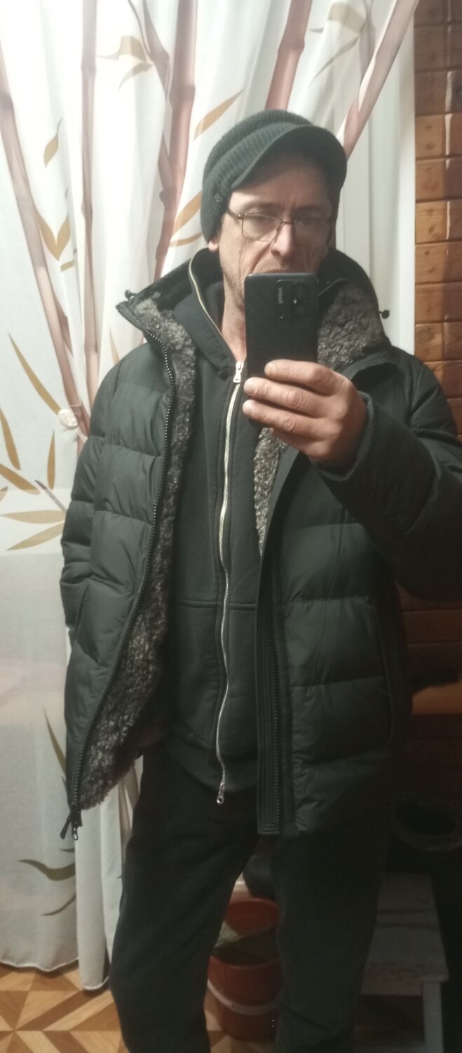  ,   Dmitriy, 45 ,   c 