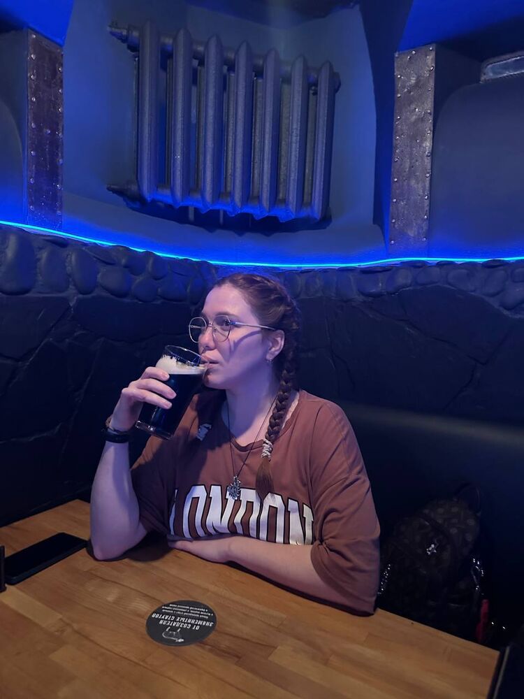  -,   Knigomanka, 25 ,   , 