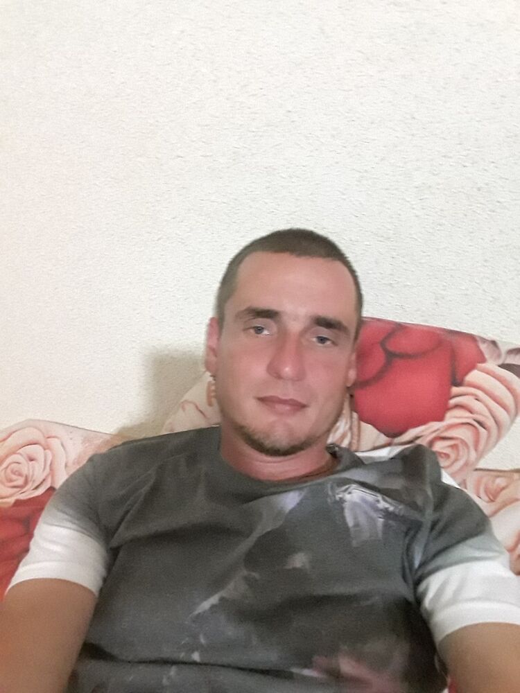  16326201  Denis, 37 ,    
