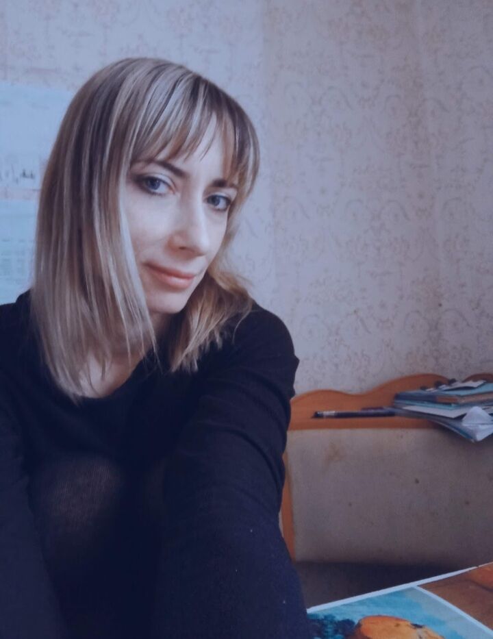  ,   Vika, 41 ,   ,   , c , 