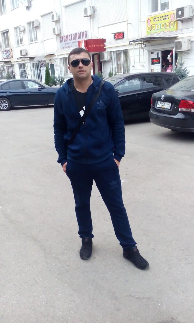  33843871  , 35 ,    