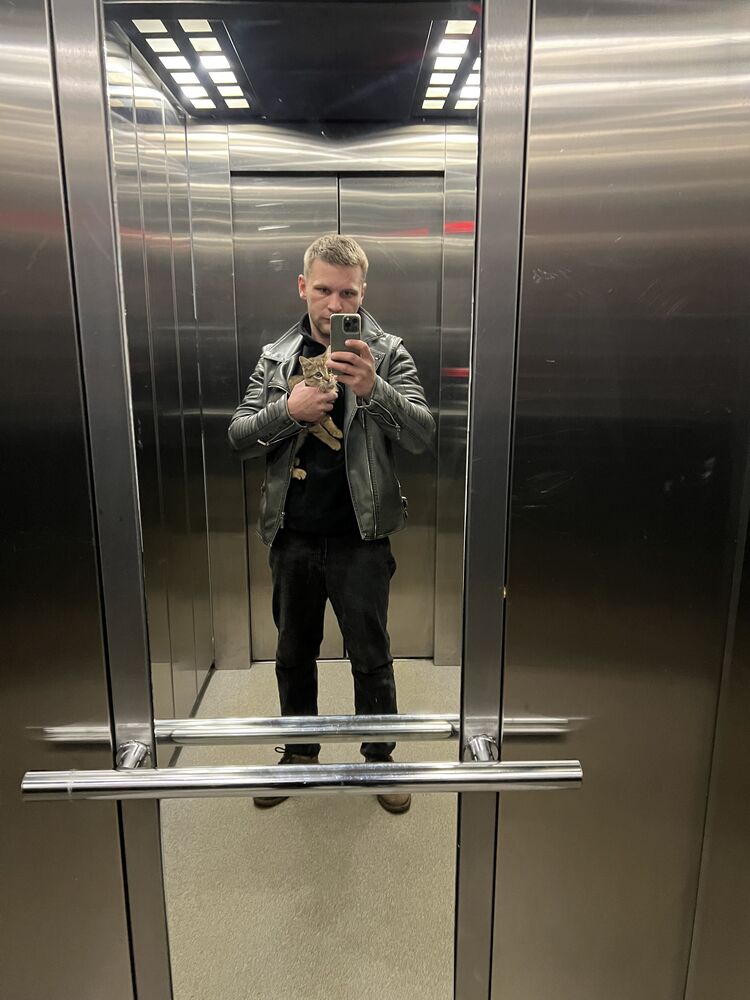  54298571  , 29 ,    -