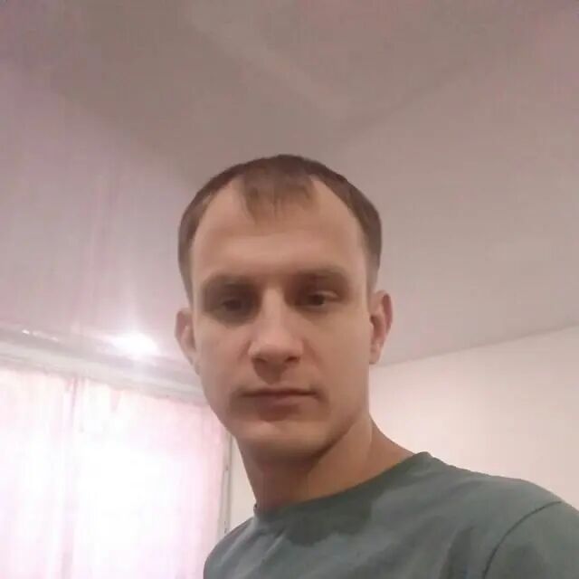 46848411  , 33 ,    
