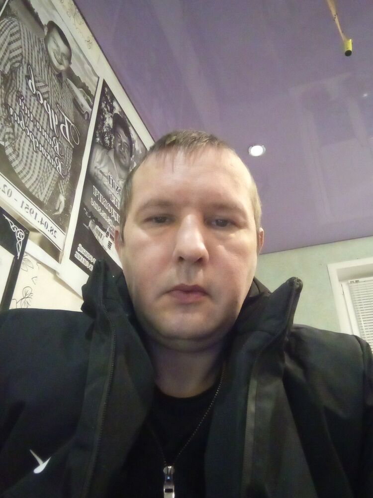  48454641  Alexey, 41 ,    