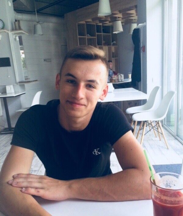  ,   Vasil, 27 ,   