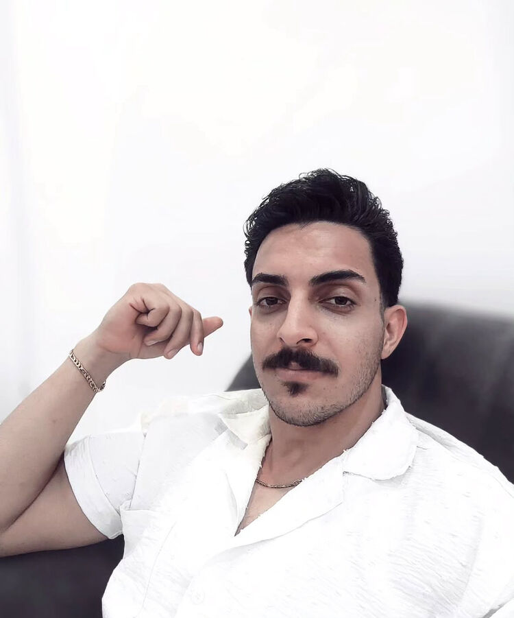  52684051  Parsa, 27 ,    Mehriz