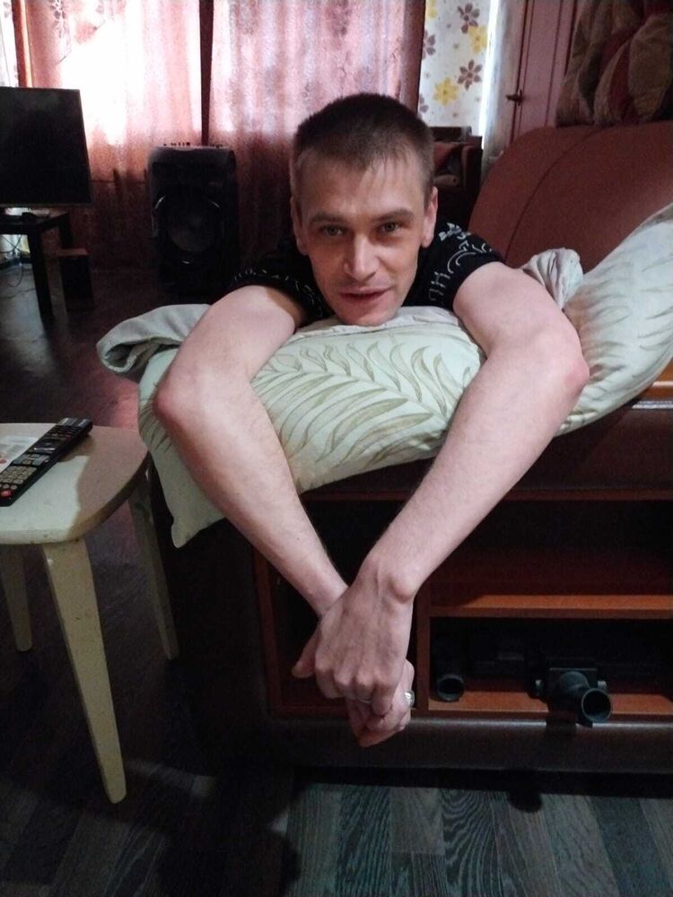  49760711  , 37 ,    
