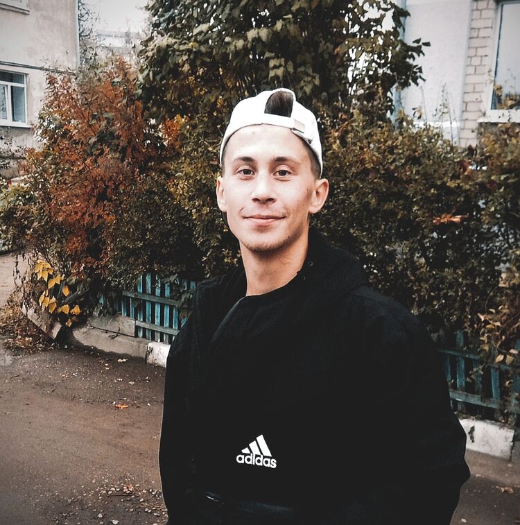 ���������� ��������, ���� ����� Leo, 25 ���, ������������ ��� ������, ����� � ���������