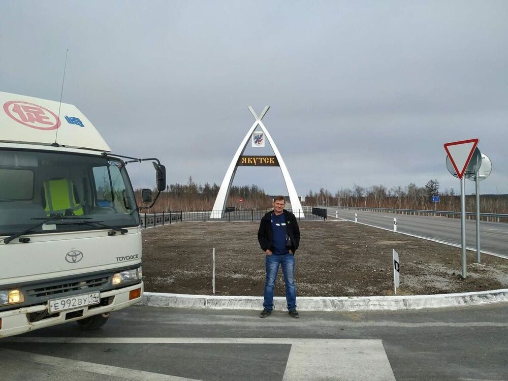  28449791  , 53 ,    
