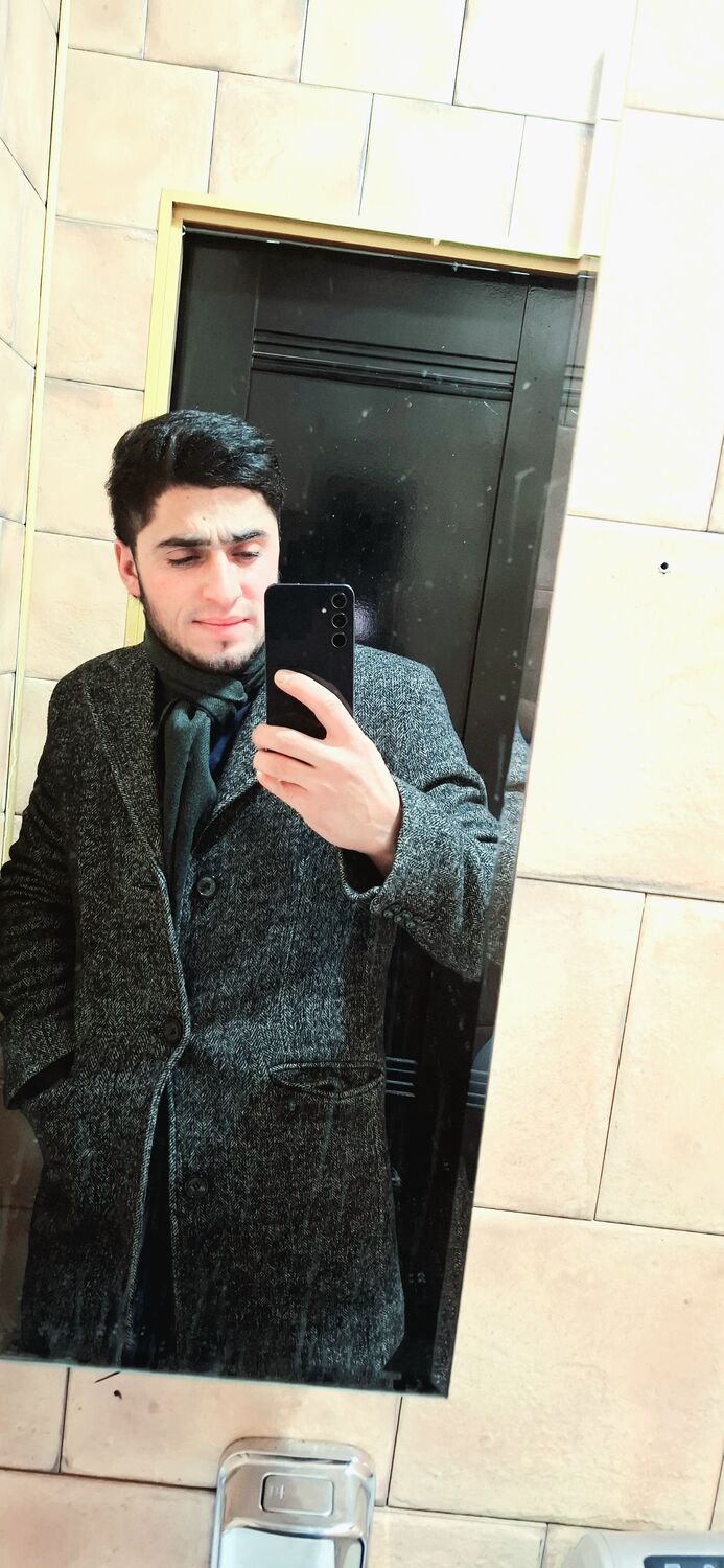  48283621  Ali, 23 ,    -