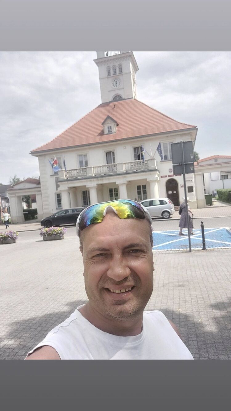  ,   Vitaliy, 42 ,   ,   