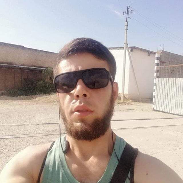  ,   Aziko, 33 ,   ,   