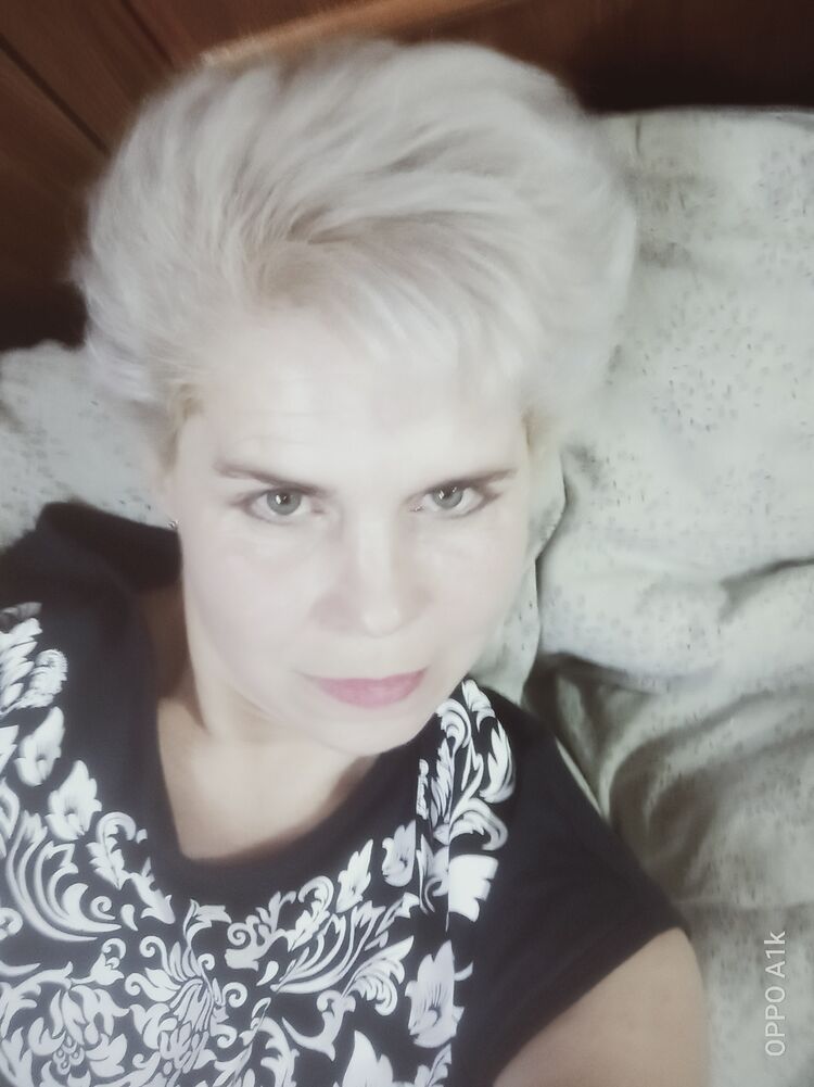  52257931  , 48 ,    