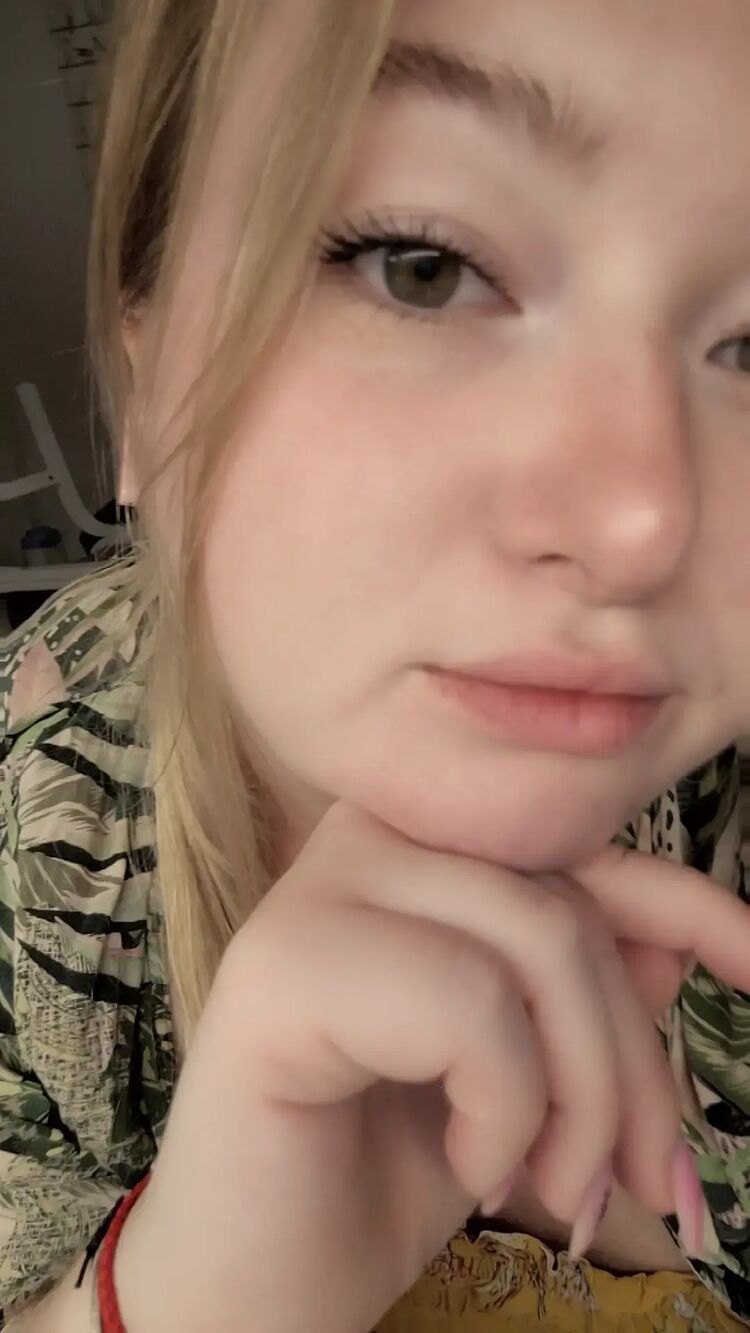  54549131  Kseniya, 31 ,    