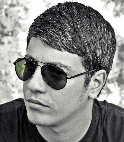  ,   Irakliii, 33 ,   