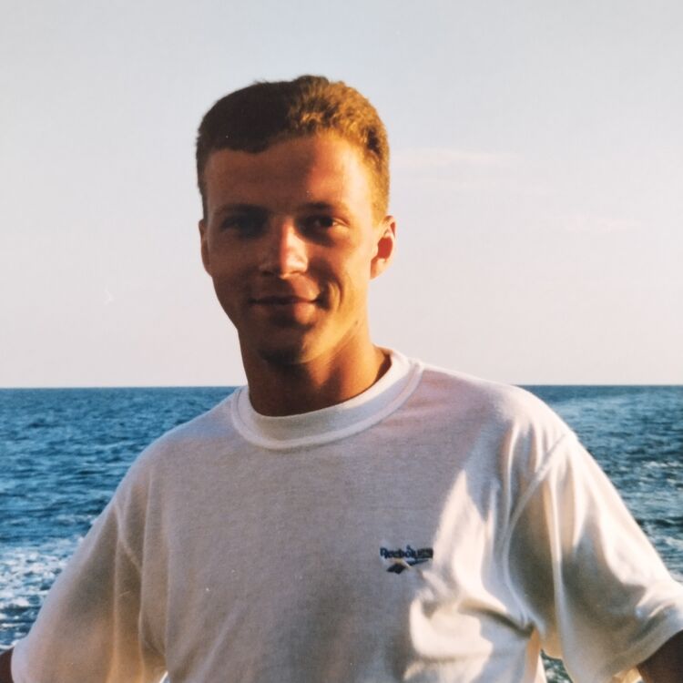 ���� 25198731 ������� ����, 48 ���, ���� ���������� � �����-����������