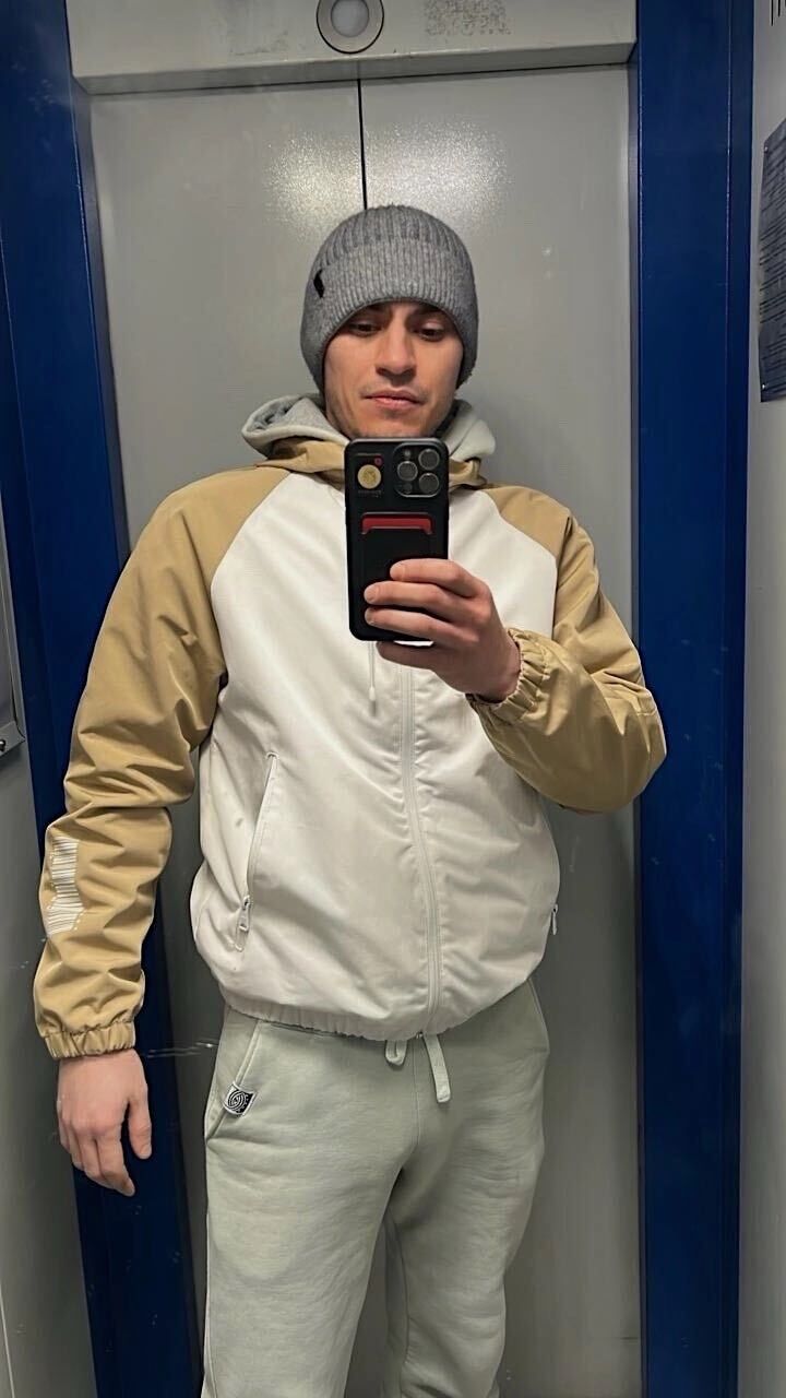  52679391  , 30 ,    